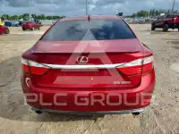 2015 Lexus ES350 photo