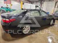 2015 Lexus ES350 photo