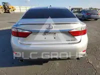 2015 Lexus ES350 photo