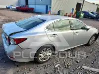 2015 Lexus ES350 фото