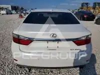 2015 Lexus ES350 photo
