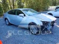 2015 Lexus ES350 photo