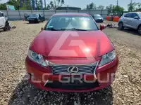 2015 Lexus ES350 photo
