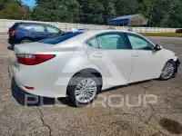 2015 Lexus ES350 photo