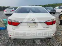 2015 Lexus ES350 photo