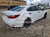 2015 Lexus ES350 фото