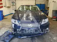 2015 Lexus ES350 photo