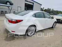 2015 Lexus ES350 photo