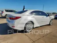 2015 Lexus ES350 photo