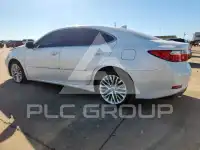 2015 Lexus ES350 photo