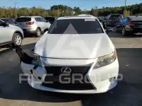 2015 Lexus ES350 photo