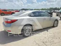 2015 Lexus ES350 фото