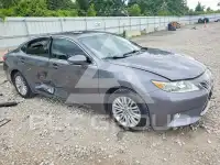 2015 Lexus ES350 photo