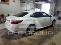 2015 Lexus ES350 фото