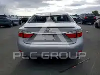 2015 Lexus ES350 photo