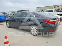 2015 Lexus ES350 photo