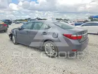 2015 Lexus ES350 фото
