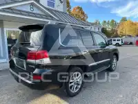 2015 Lexus LX570 photo