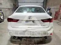 2015 Lexus IS photo
