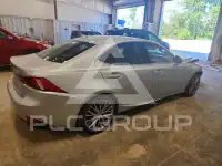 2015 Lexus IS photo