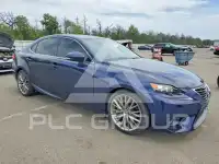 2015 Lexus IS photo