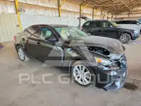 2015 Lexus IS photo