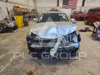 2015 Lexus IS photo