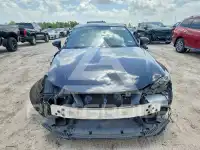 2015 Lexus IS photo