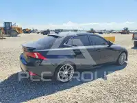 2015 Lexus IS photo