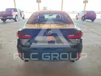 2015 Lexus IS photo