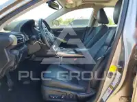 2015 Lexus IS photo