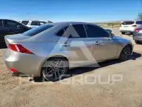 2015 Lexus IS photo