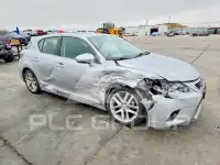 2015 Lexus CT200 фото