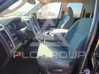 2015 RAM 1500 photo