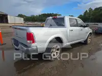 2015 RAM 1500 photo