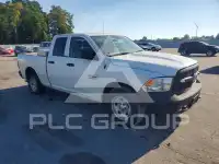 2015 RAM 1500 photo