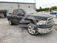 2015 RAM 1500 фото