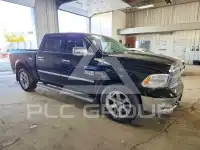 2015 RAM 1500 photo