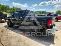 2015 RAM 1500 photo