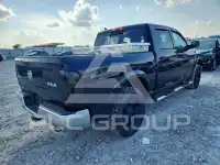 2015 RAM 1500 фото