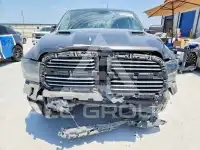 2015 RAM 1500 photo