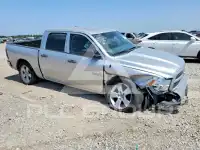 2015 RAM 1500 photo
