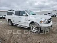 2015 RAM 1500 photo