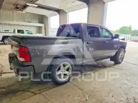 2015 RAM 1500 photo