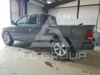 2015 RAM 1500 photo