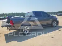 2015 RAM 1500 photo