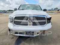 2015 RAM 1500 фото