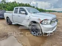 2015 RAM 1500 photo