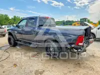 2015 RAM 1500 photo