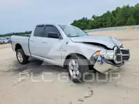 2015 RAM 1500 photo